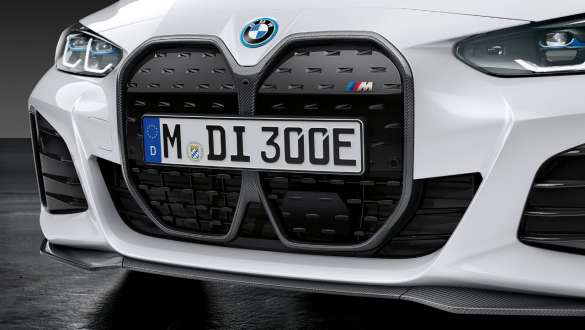 Карбоновая решетка радиатора M Performance на BMW i4 eDrive40 G26 2021