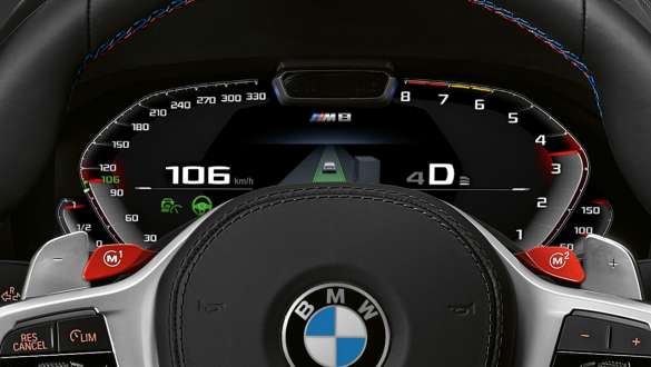 Приборная панель М. Приборная панель М в BMW M8 Competition Coupé.