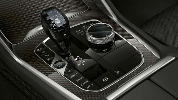 BMW X6 с акцентом на стеклянные вставки "CraftedClarity". Салон BMW X6 с акцентом на стеклянные вставки "CraftedClarity".