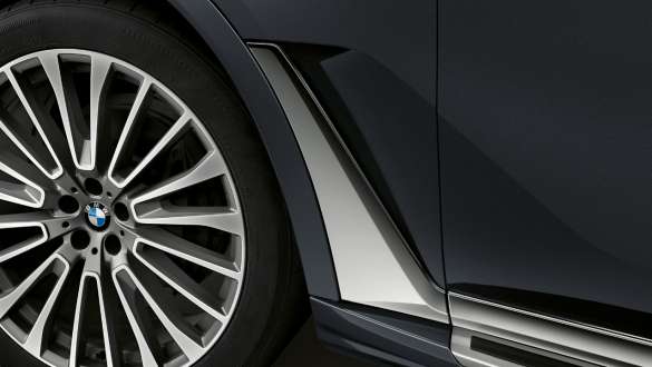 Air Breather Крупный план BMW X7 Air Breather