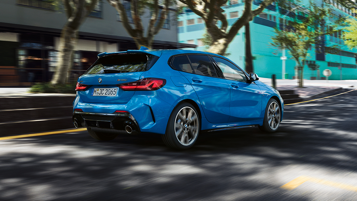 Технологии динамики движения. Динамика движения нового BMW 1 серии.