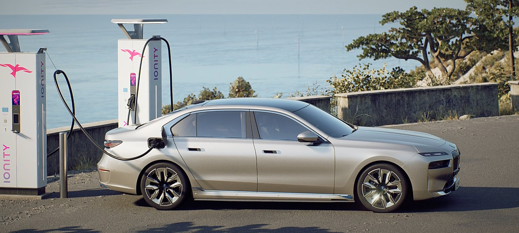 BMW i7 G70 Особенности зарядки видео BMW i7 G70 Особенности зарядки дома и вне, видео