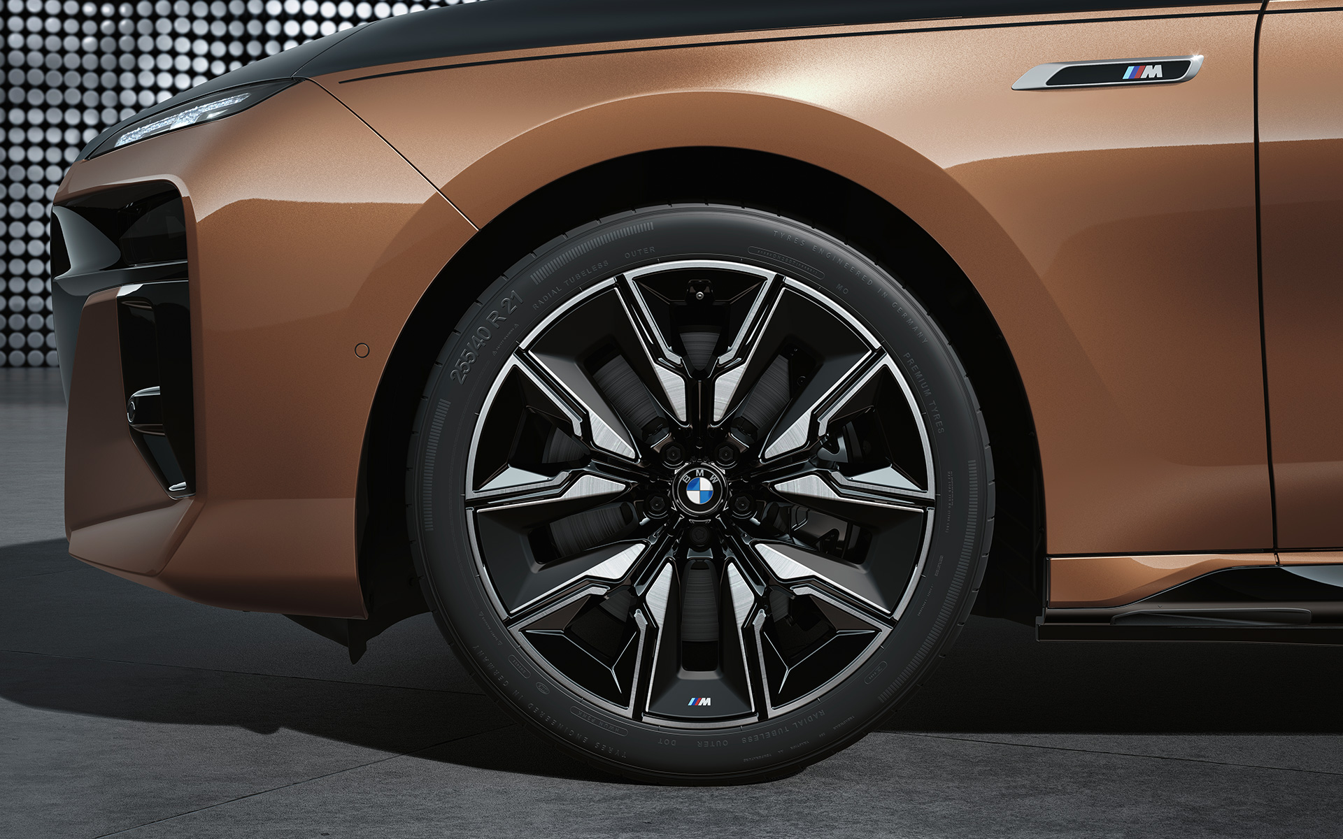 21" M аэродинамичные диски 909 M Multicolour, BMW i7 M70 xDrive G70 BMW i7 M70 xDrive G70, 21" M аэродинамичные диски 909 M Multicolour