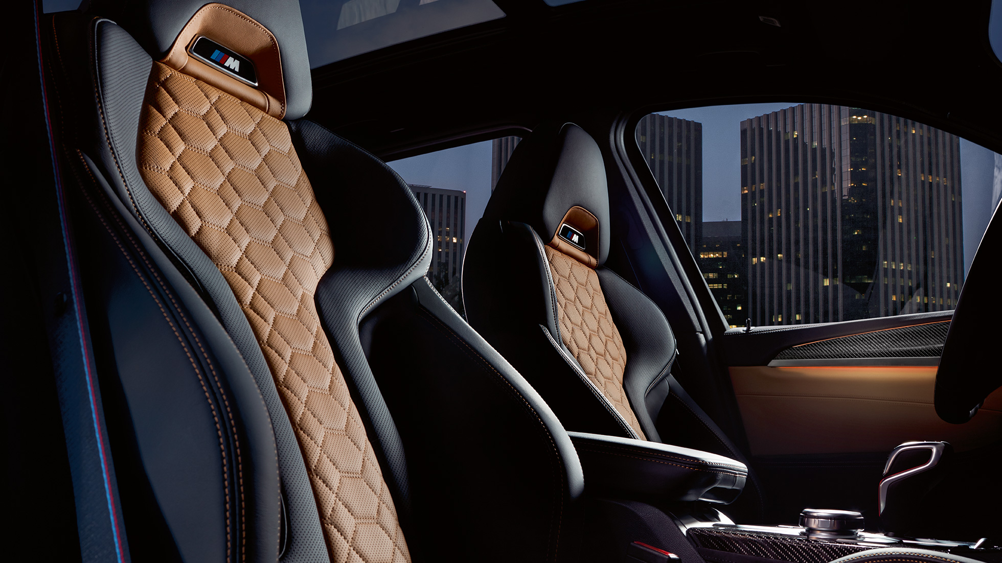 BMW X3 M Competition, M Sport seats. BMW X3 M Competition, interior, M Sport seats in ‘Merino’ leather with Alcantara.