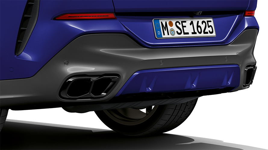 BMW X6 M60i xDrive G06 MP, выхлопная система, крупный план