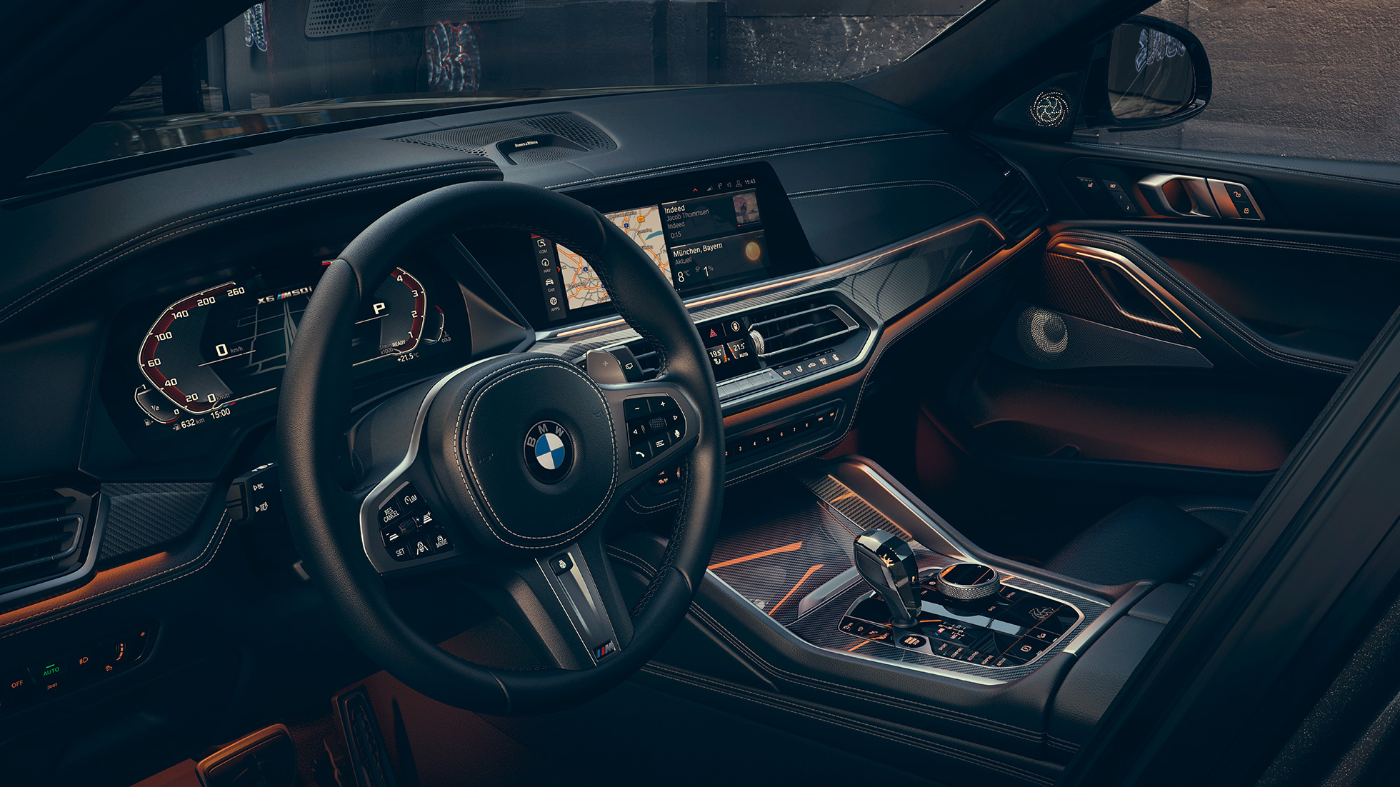 Cockpit with view of 12,3“ Displays. BMW X6 cockpit with view of 12,3“ Displays.