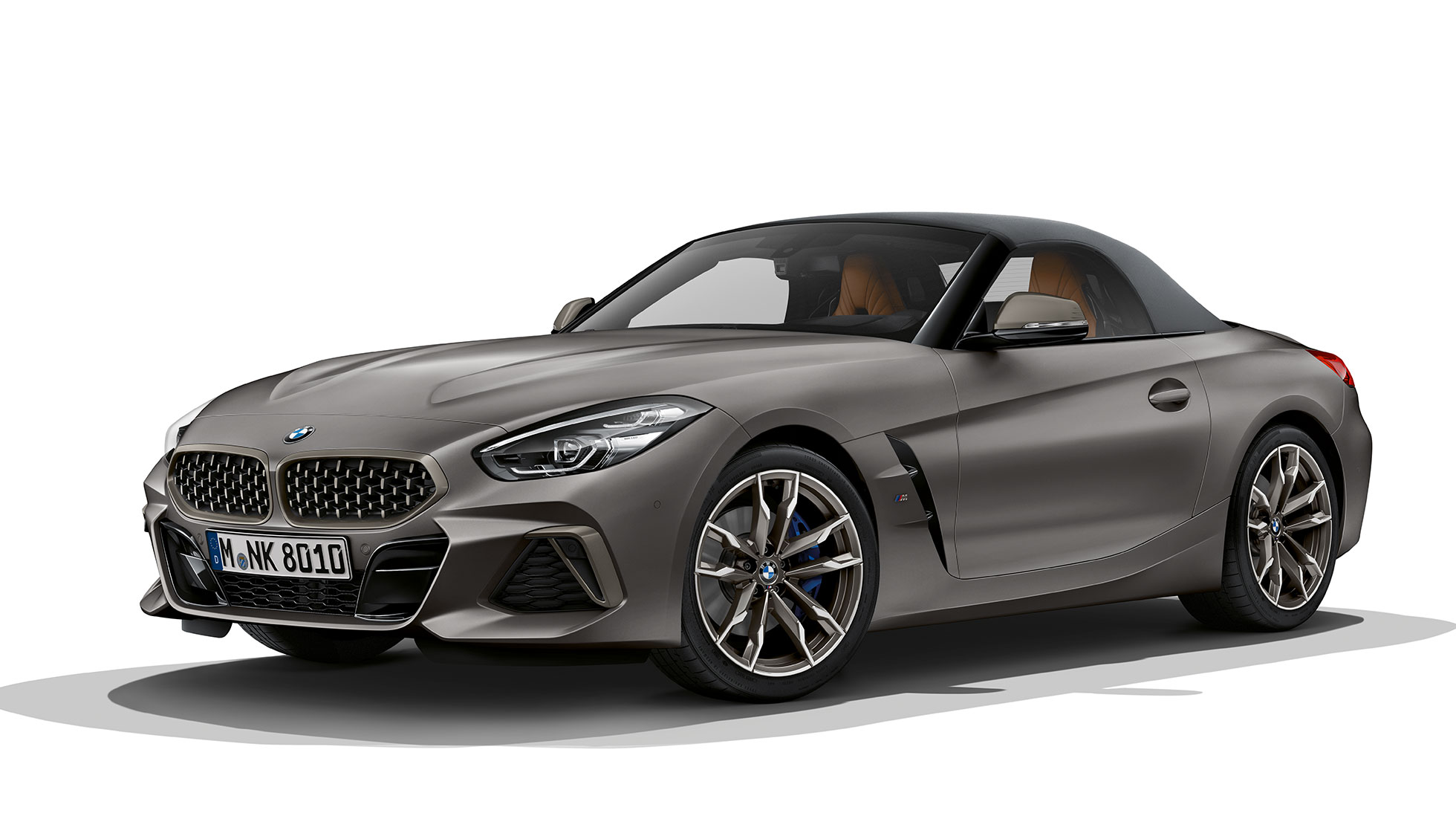 BMW Z4 Родстер М40i BMW Z4 Родстер М40і, передний снимок три четверти