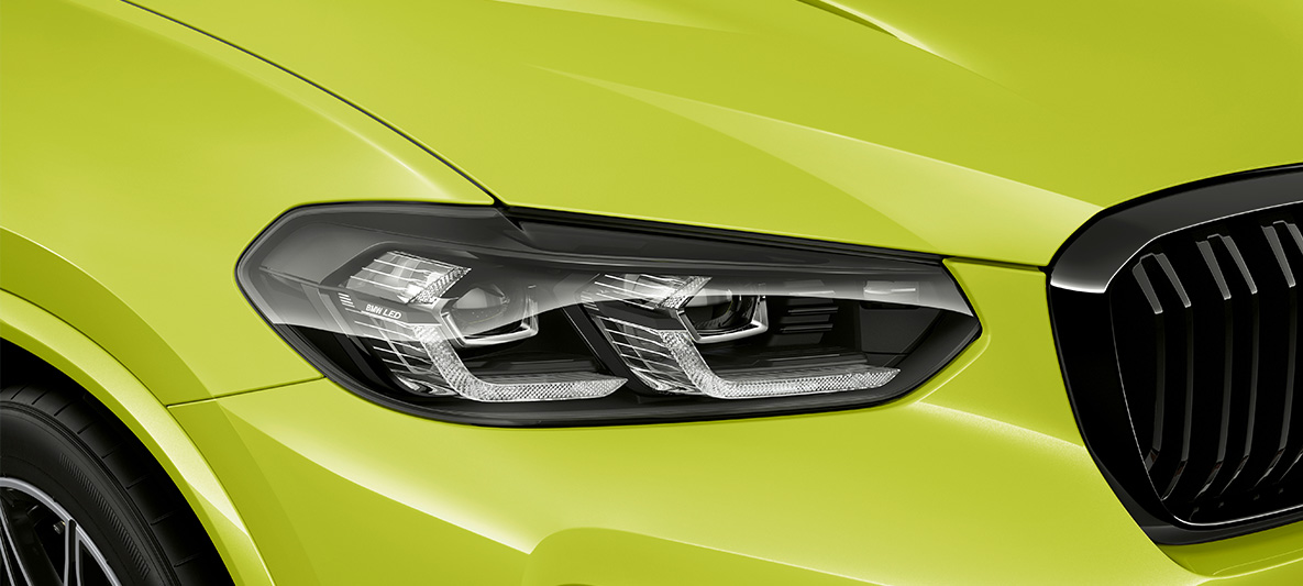 BMW Individual фары M Shadow Line, крупный план BMW Individual фары M Shadow Line, крупный план