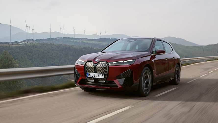 Электромобильность BMW, экологичность в производстве BMW iX i20 видео Электромобильность BMW, экологичность в производстве BMW iX i20