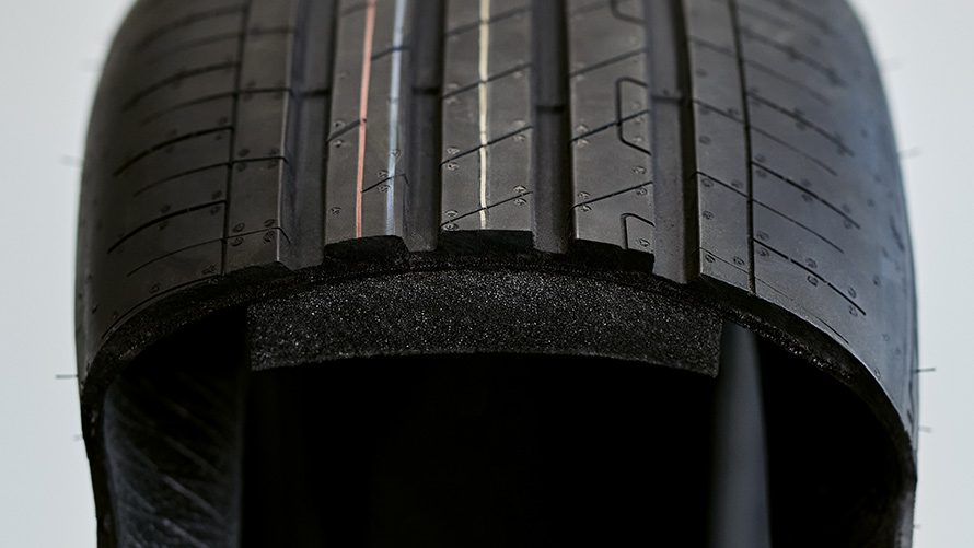 Шины BMW, каркас со звукоизоляцией Шины BMW, каркас со звукоизоляцией